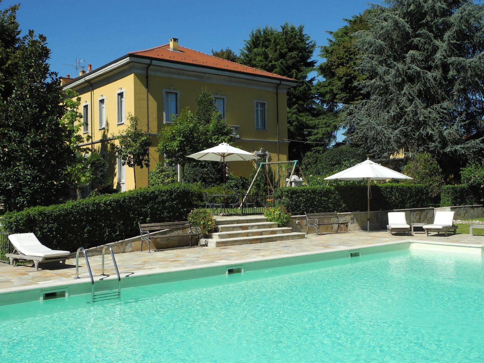 Villa Verganti Veronesi Inveruno Exteriör bild
