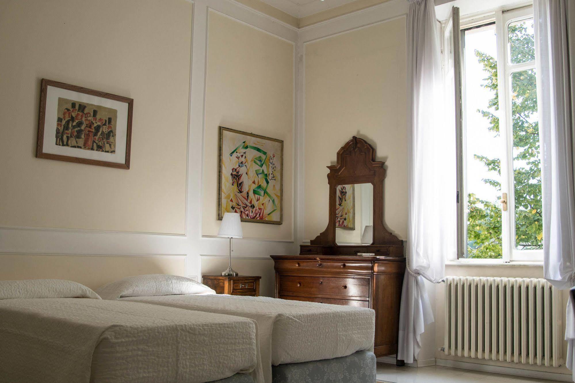Villa Verganti Veronesi Inveruno Exteriör bild